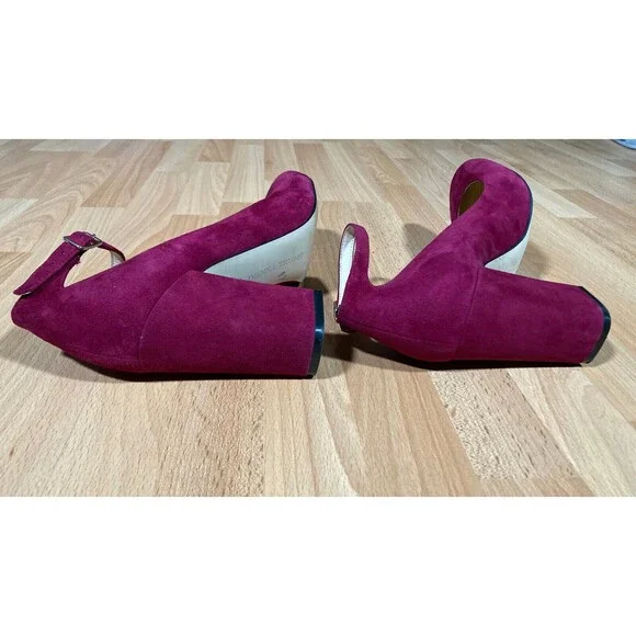 Ivanka Trump • Women's Oasia Block Heels (8.5 M) suede • adjustable ankle strap - Picture 8 of 8